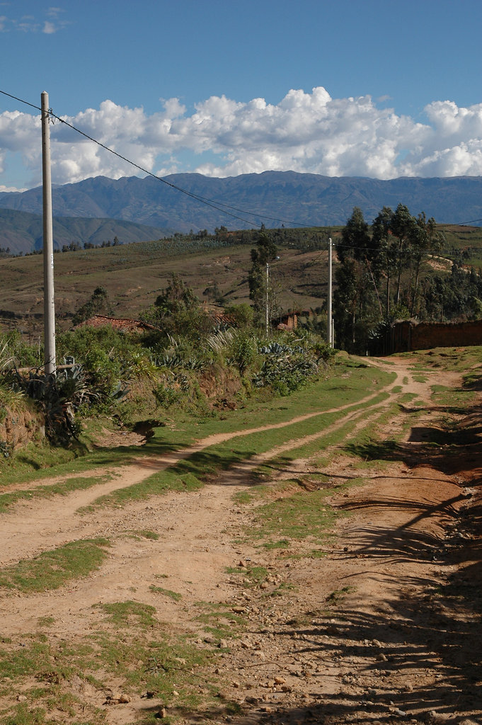 2010-07-21-03-Chemin-Huancas-Chachapoyas-6.jpg